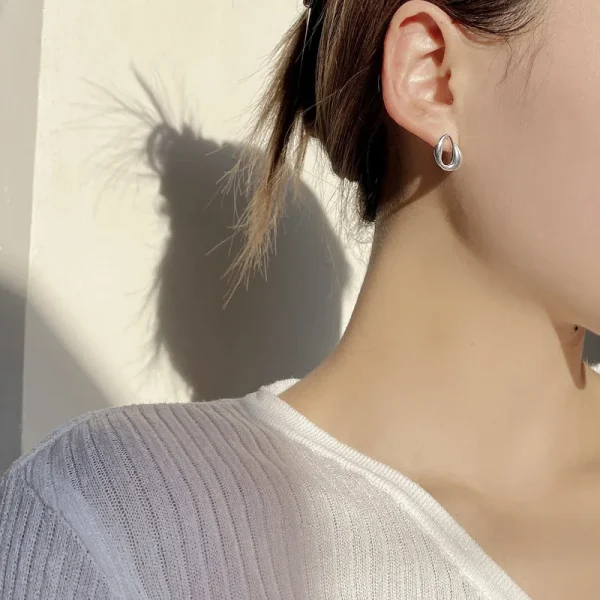 Wholesale Fine Jewelry 925 Sterling Silver Stue Earring 18K Gold Plated Simple Geometric Twisted Versatile Silver Earrings Women - Image 2